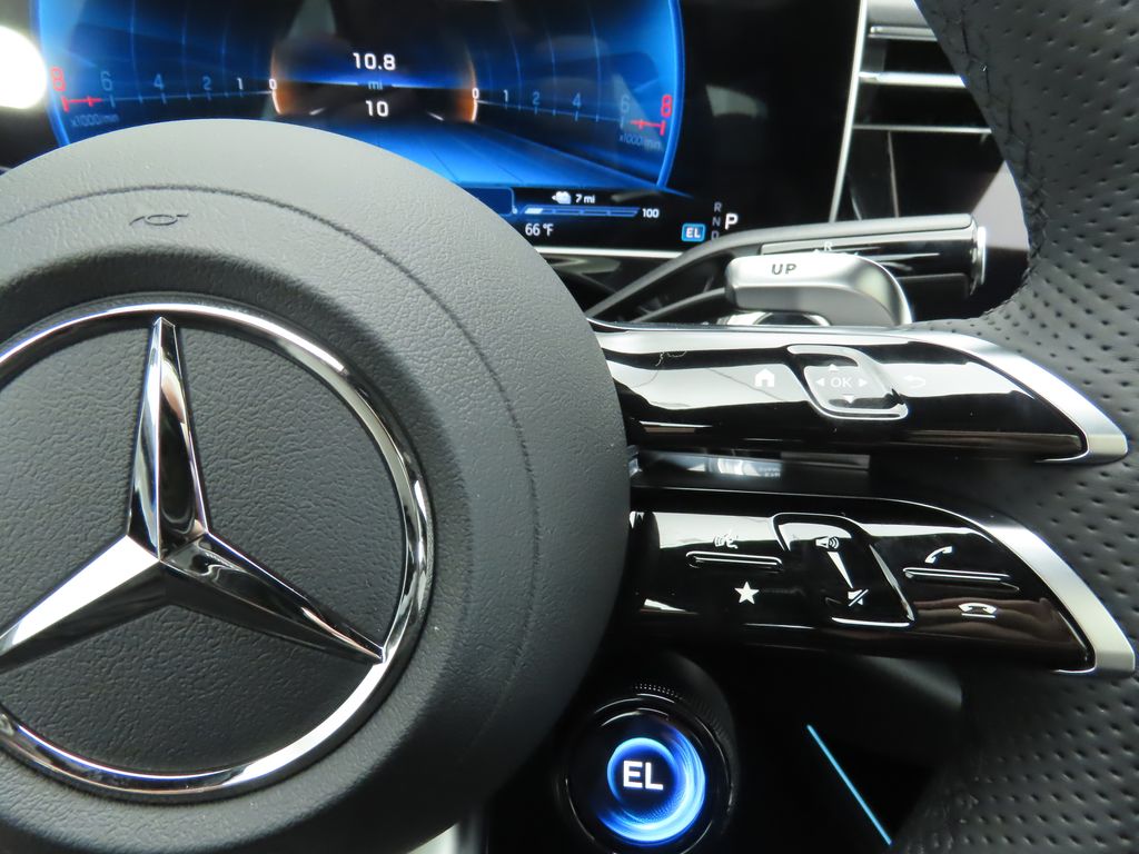 Thumbnail: 2026 Mercedes-Benz E-Class - 12