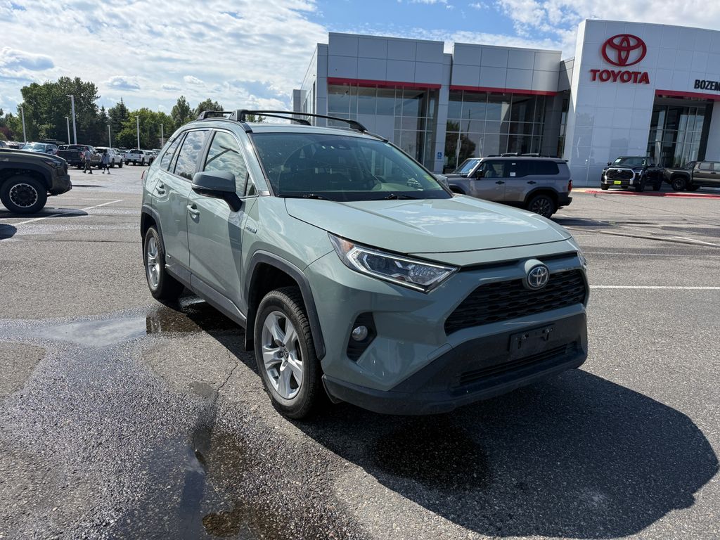  2021 Toyota RAV4 Hybrid XLE AWD   