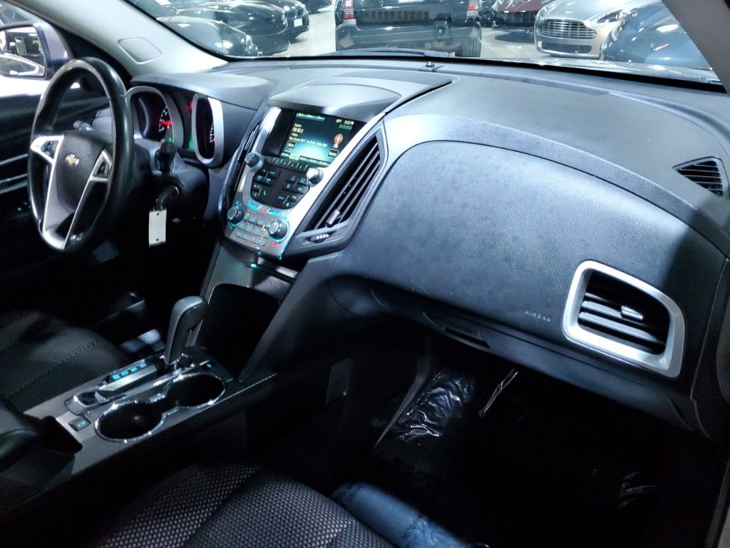 2012 Chevrolet Equinox LT 16