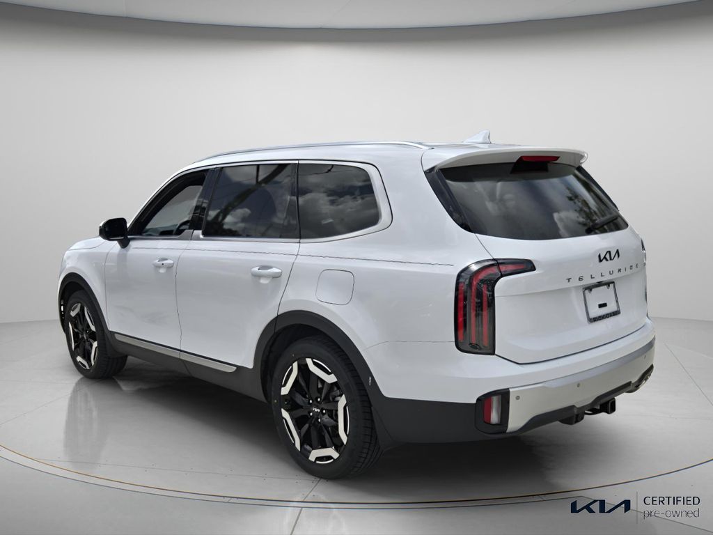 2024 Kia Telluride - $32,990