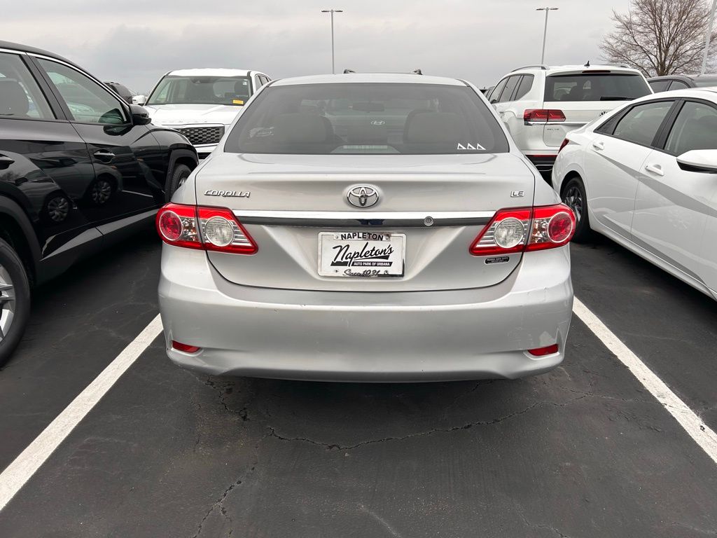 2012 Toyota Corolla LE 4