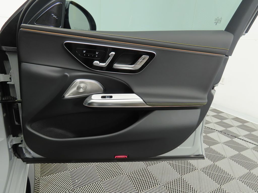 Thumbnail: 2026 Mercedes-Benz E-Class - 26