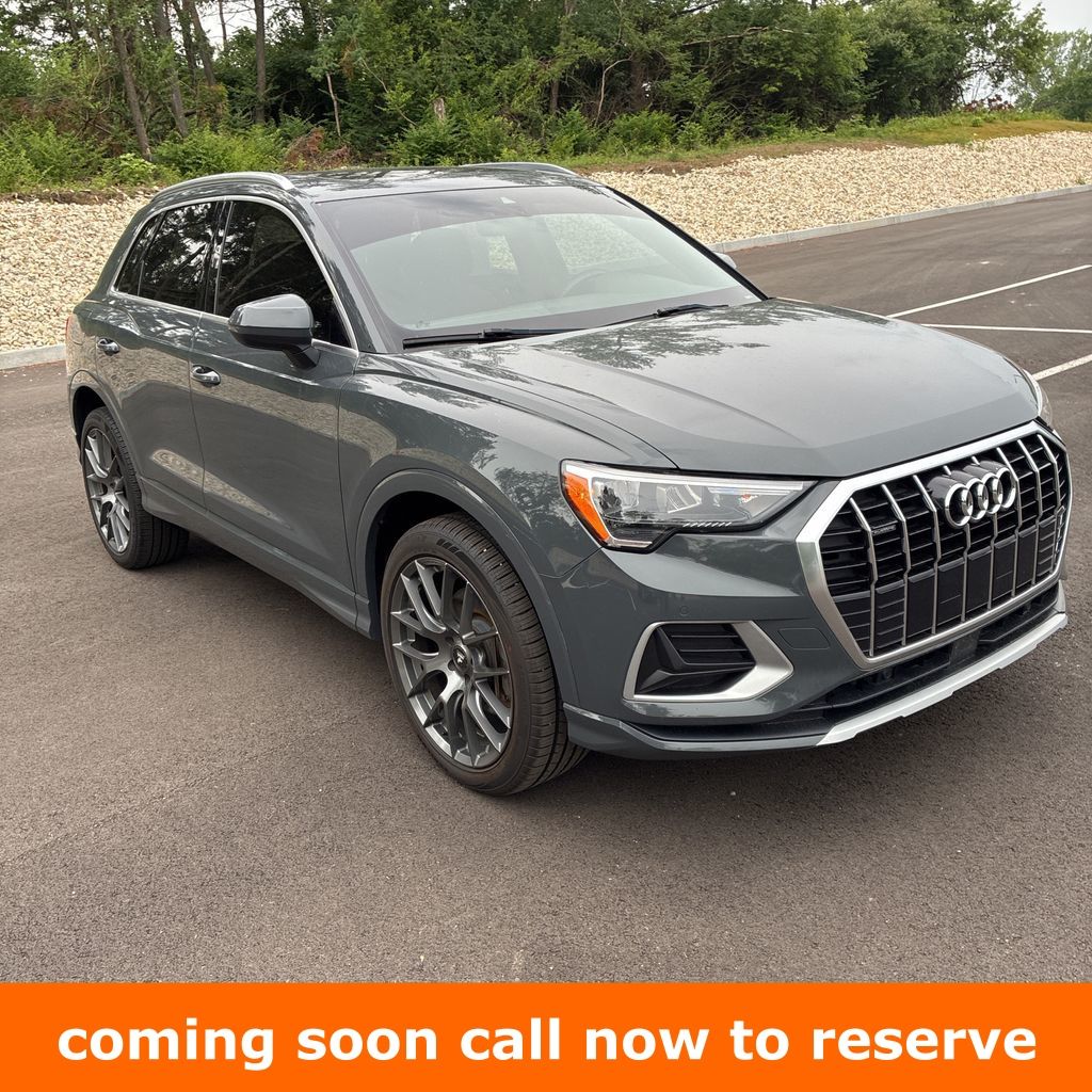2020 Audi Q3 quattro Premium 45 TFSI