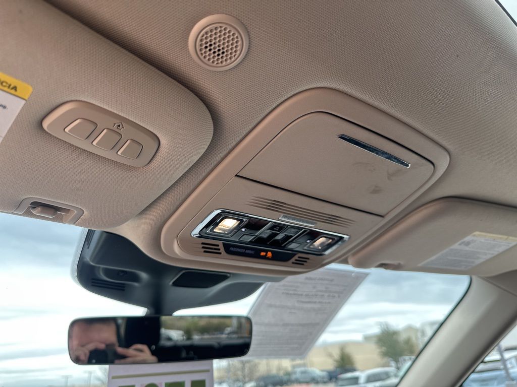 Used Car 2022 Lincoln Aviator  Reserve For Sale Under $40,000 In Austin, Texas