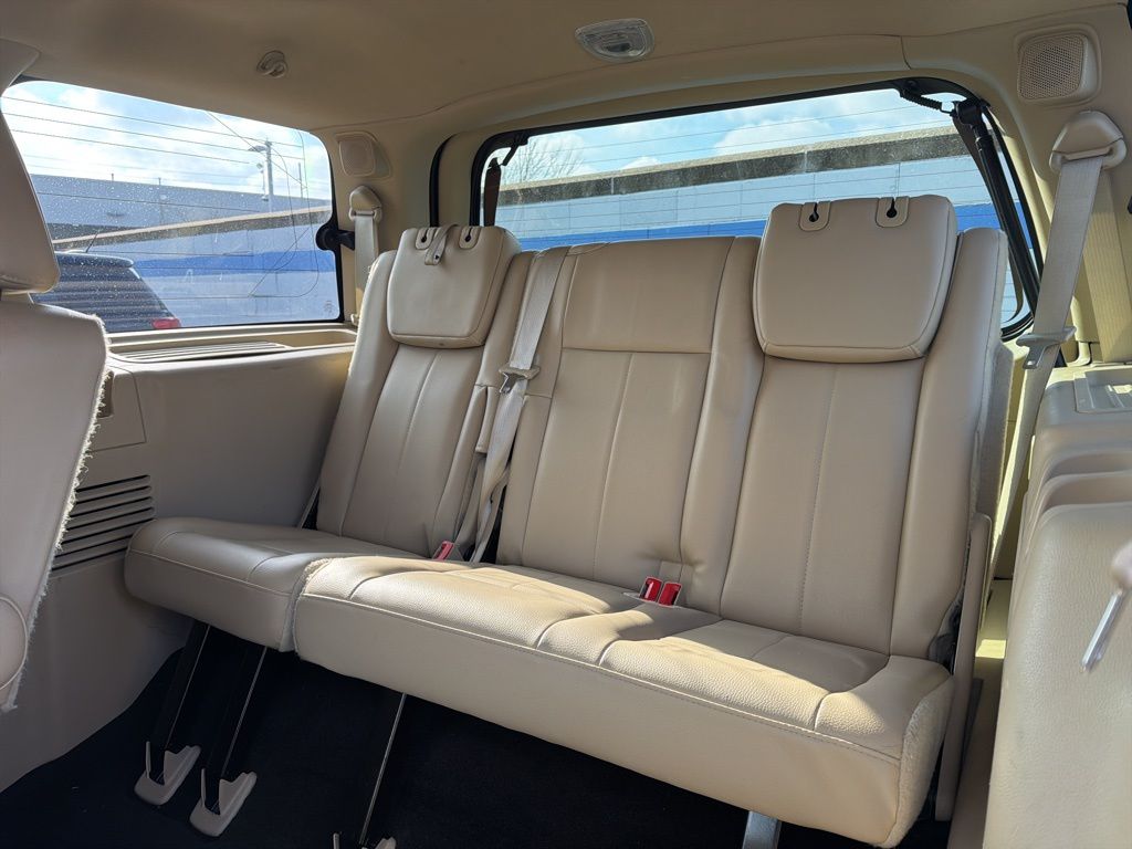 Thumbnail: 2016 Ford Expedition - 22