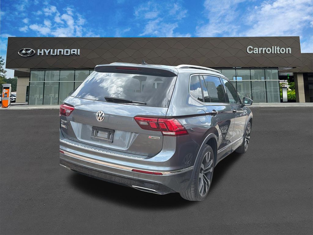 Used 2019 Platinum Gray Metallic Volkswagen 2.0T SEL Premium R-Line image 2