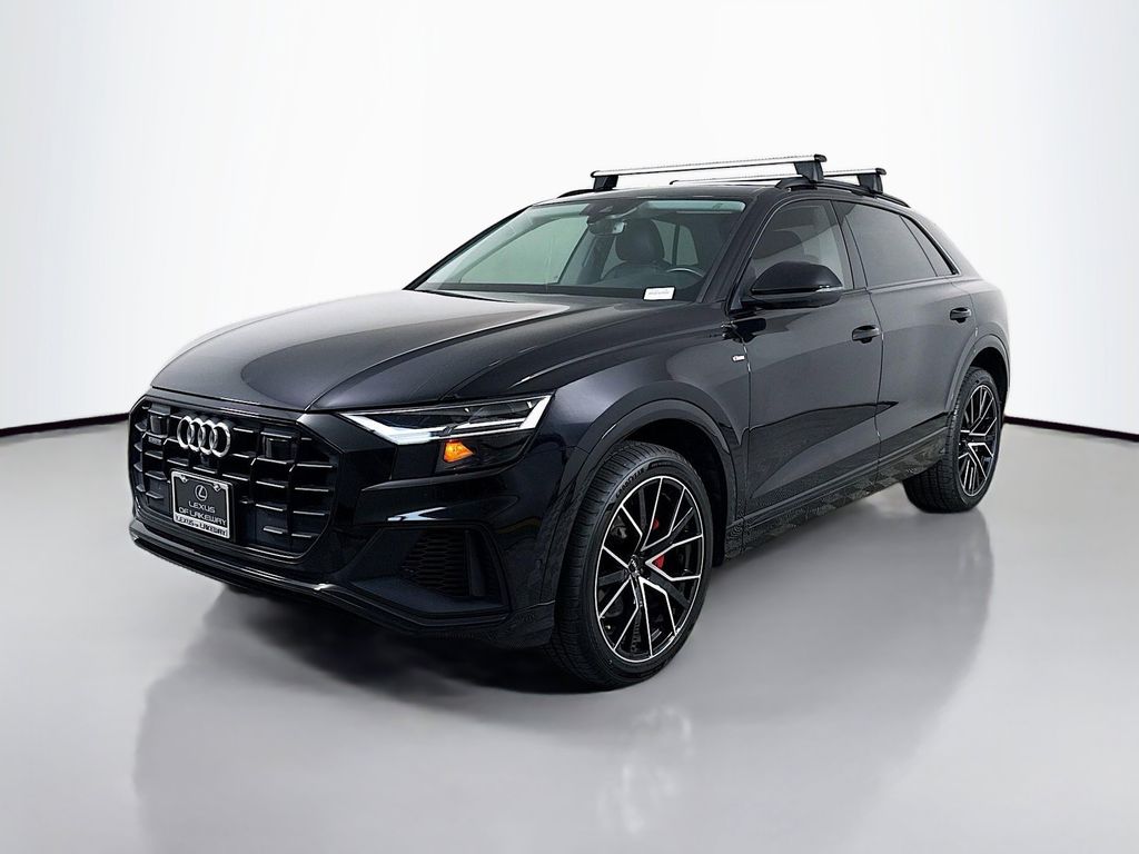 Thumbnail: 2020 Audi Q8 - 1