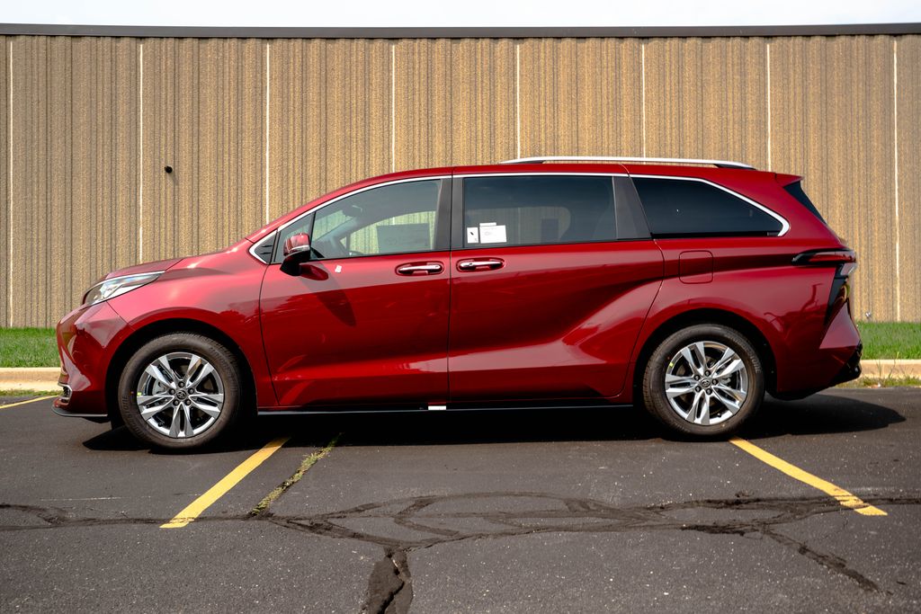 New 2026 Toyota Sienna Van