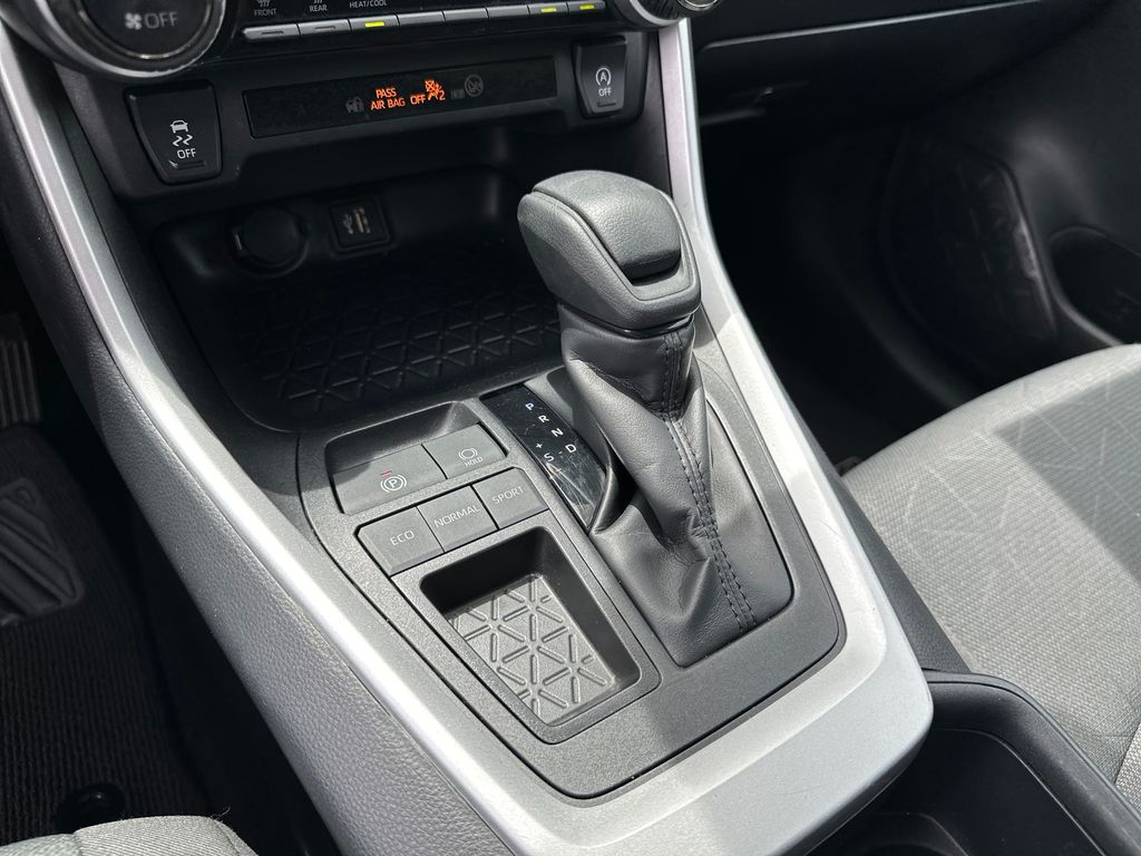 Used Car 2025 Toyota Rav4  Xle For Sale Under $35,000 In Austin, Texas