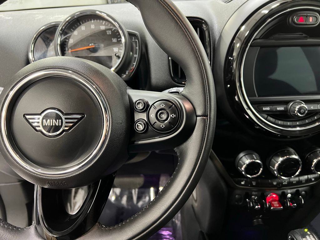 2019 MINI Cooper Countryman Signature 15