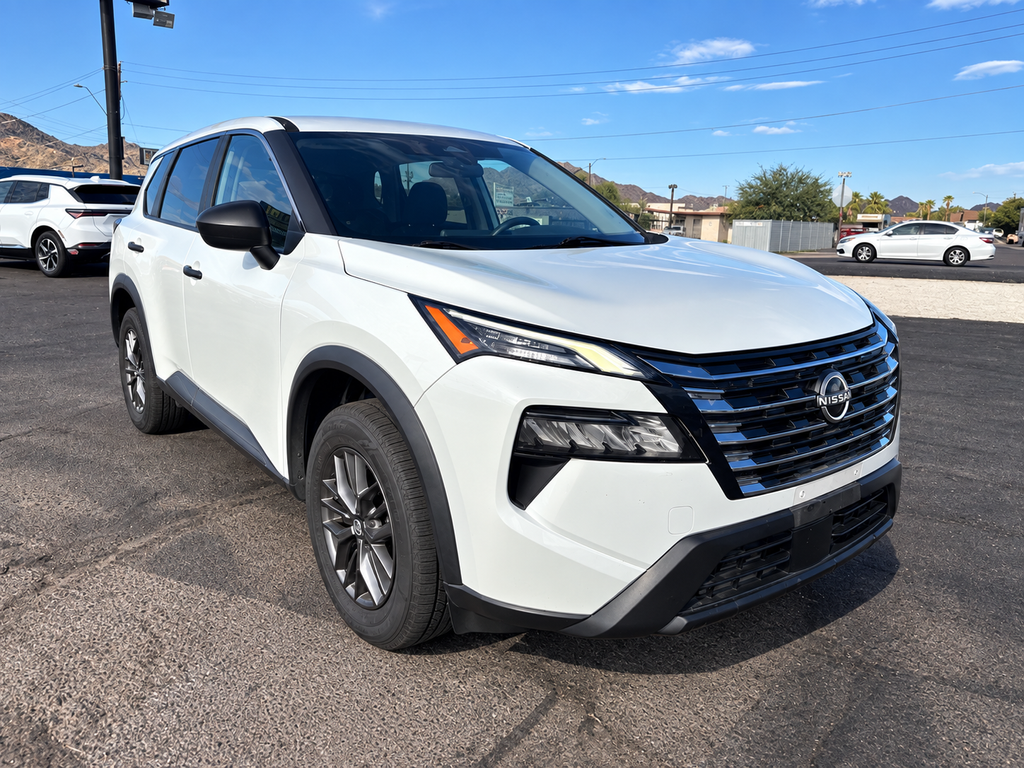 Glacier White 2024 Nissan Rogue SUV / Crossover Front-Wheel Drive Continuously Variable Transmission