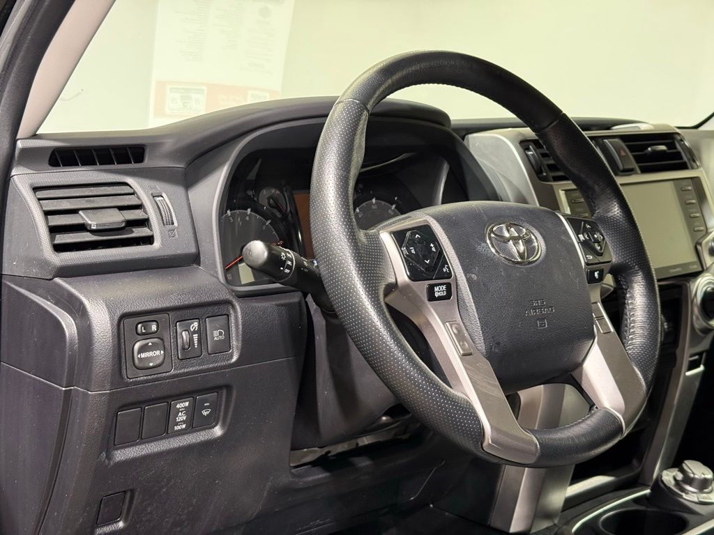 Thumbnail: 2024 Toyota 4Runner - 17