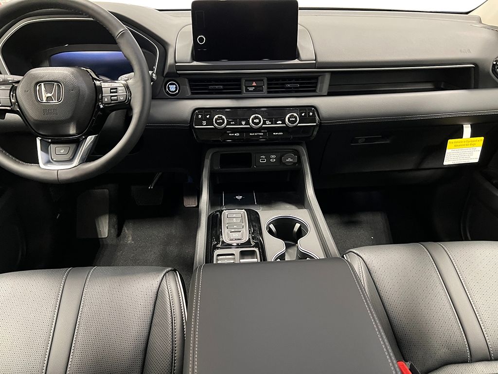 2025 Honda Pilot Elite photo