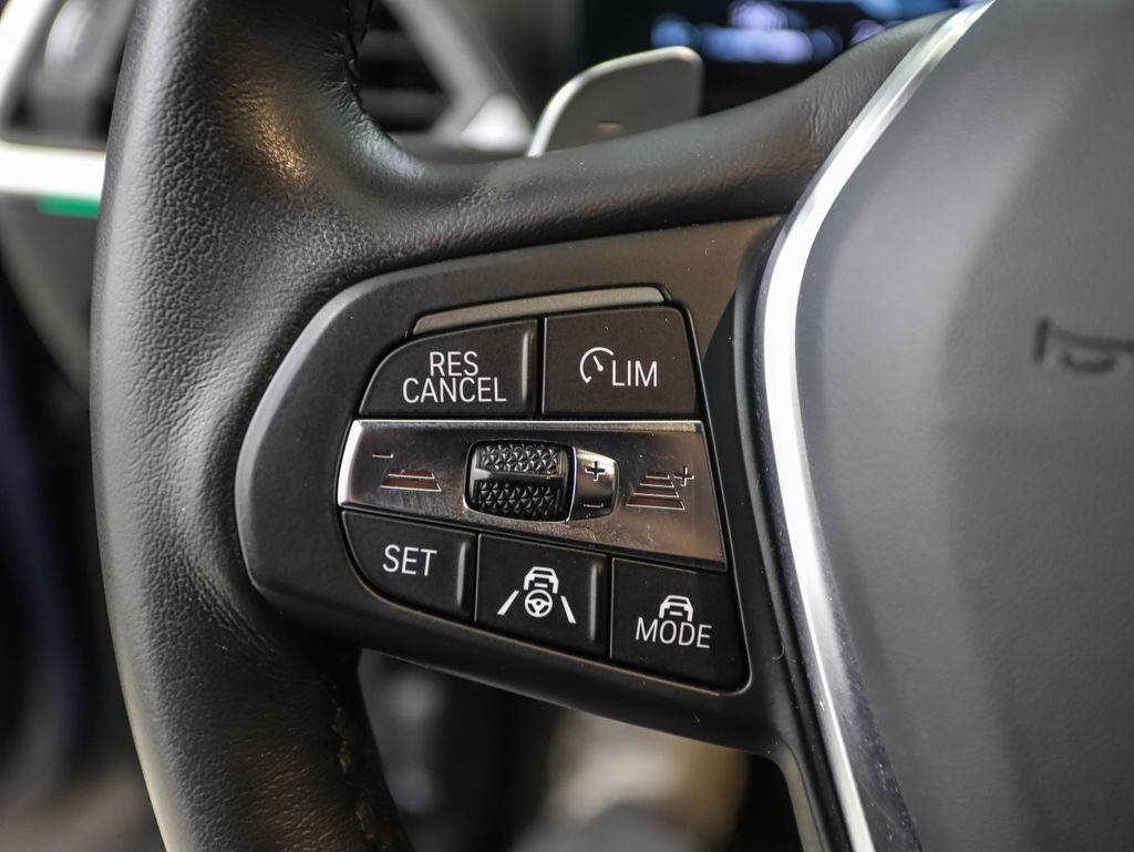 Thumbnail: 2023 BMW 3 Series - 11