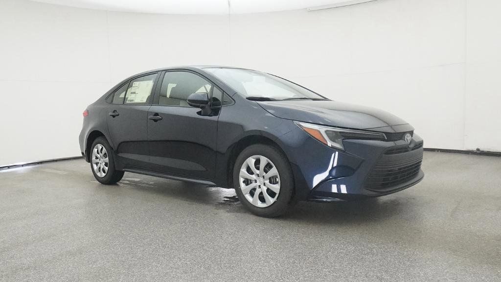 2025 Toyota Corolla LE 32
