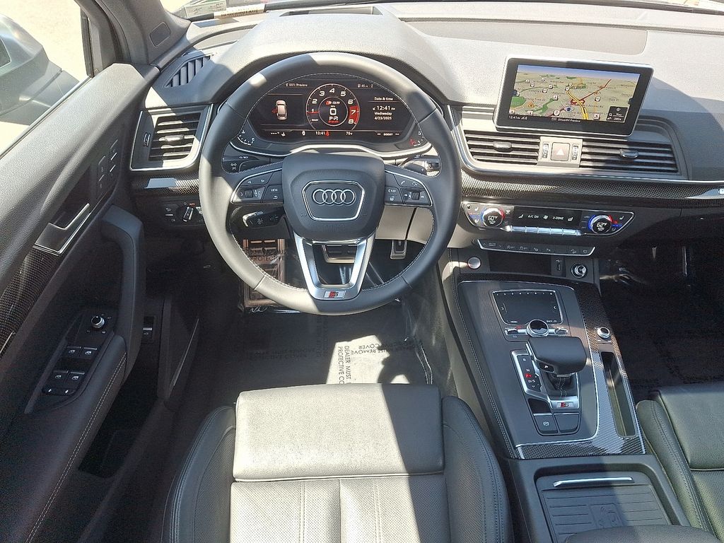 2020 Audi SQ5 Prestige 11