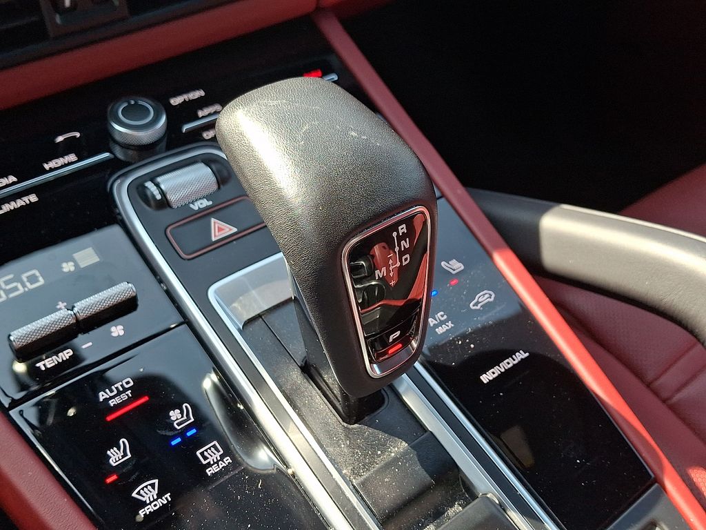 Thumbnail: 2023 Porsche Cayenne - 18