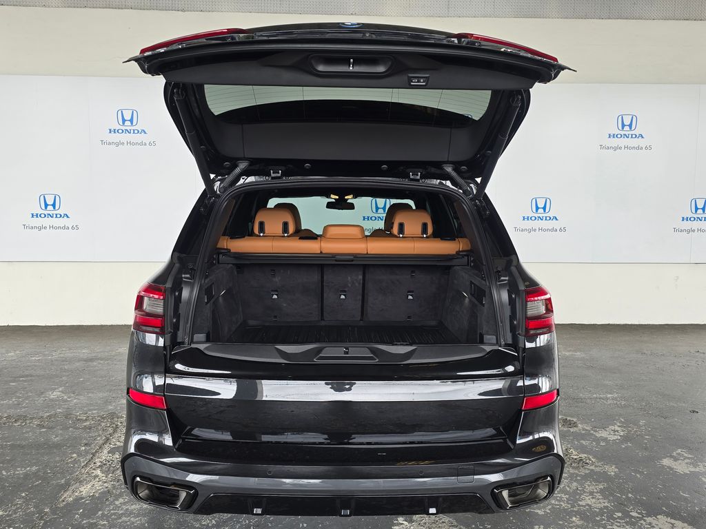 Thumbnail: 2023 BMW X5 - 7
