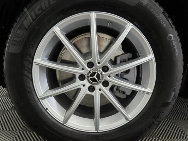 Thumbnail: 2026 Mercedes-Benz GLE - 30