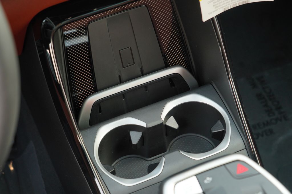 Thumbnail: 2027 BMW X1 - 30