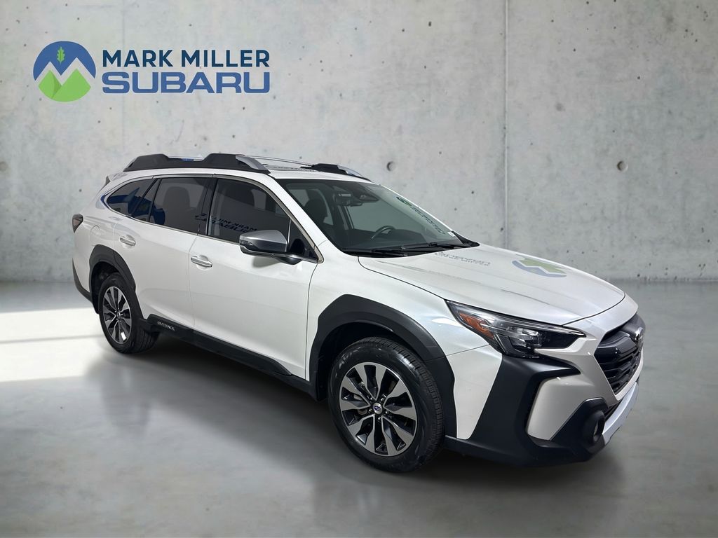 2023 Subaru Outback Touring XT