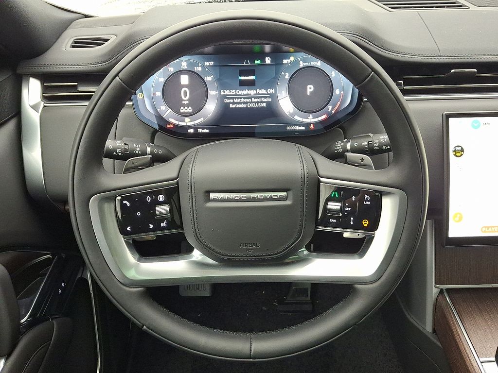 Thumbnail: 2026 Land Rover Range Rover - 17