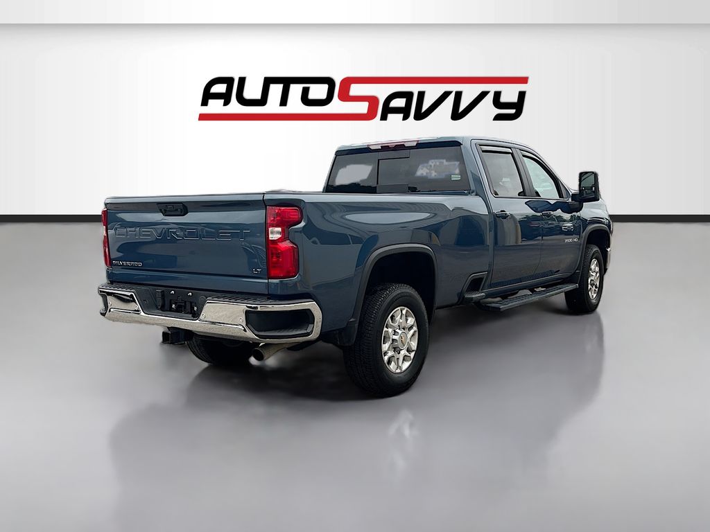 Used 2025 Blue Chevrolet LT image 7