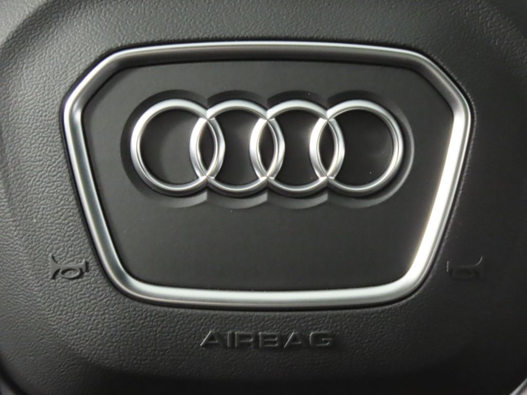Thumbnail: 2026 Audi Q7 - 17