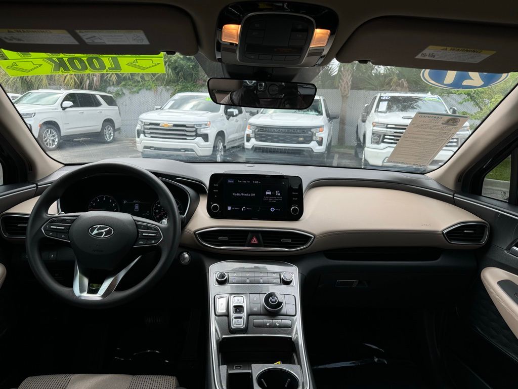 2021 Hyundai Santa Fe SEL 23