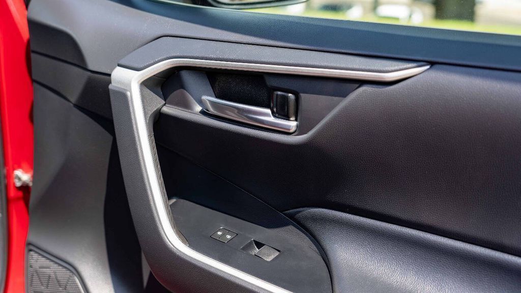 Used 2020 Toyota RAV4 XLE Premium 4D Sport Utility