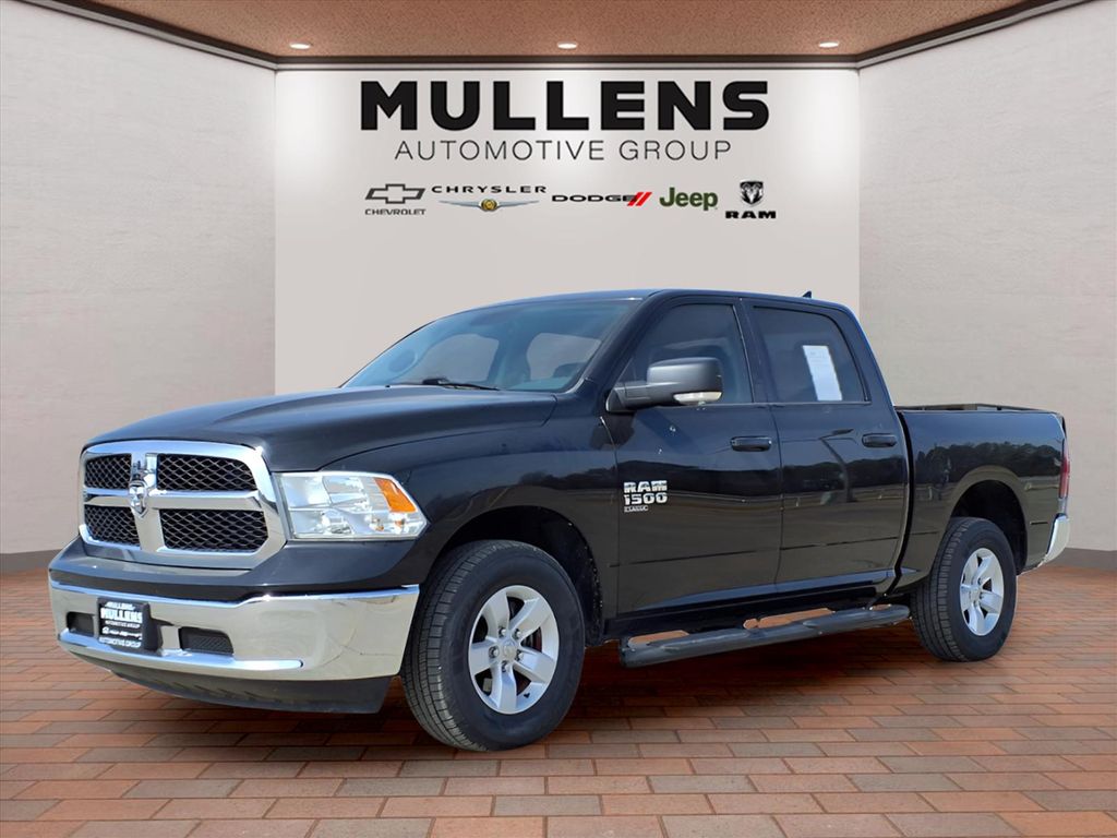 2019 RAM 1500 Classic SLT Crew Cab 4WD