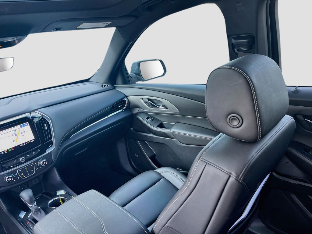 Used 2023 Gray Chevrolet LT Leather image 25