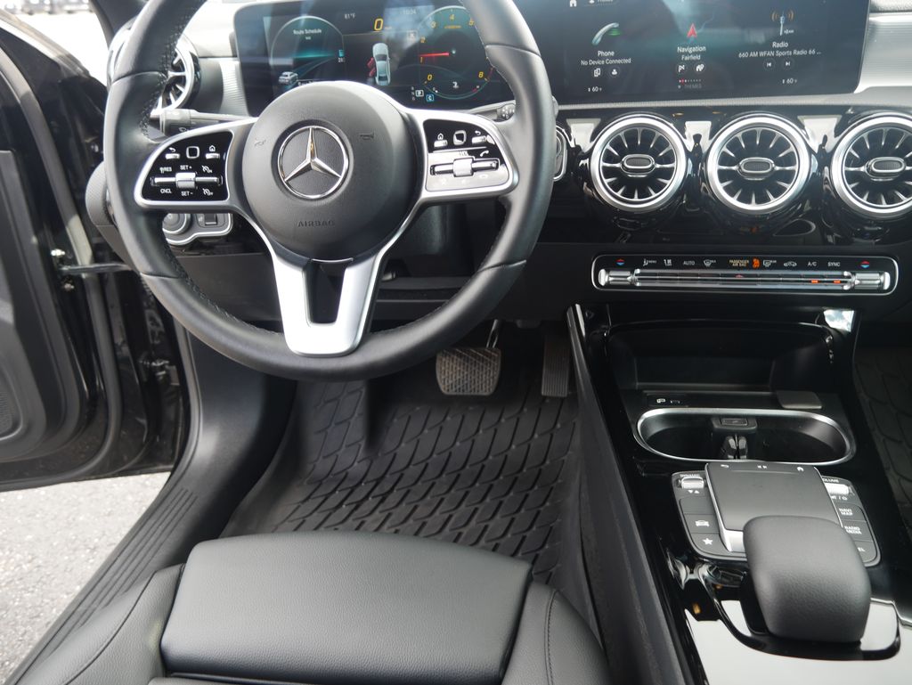 Thumbnail: 2022 Mercedes-Benz A-Class - 28