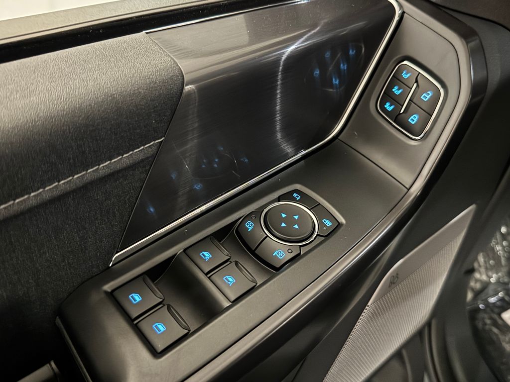 New 2026 Gray Ford Lariat image 23