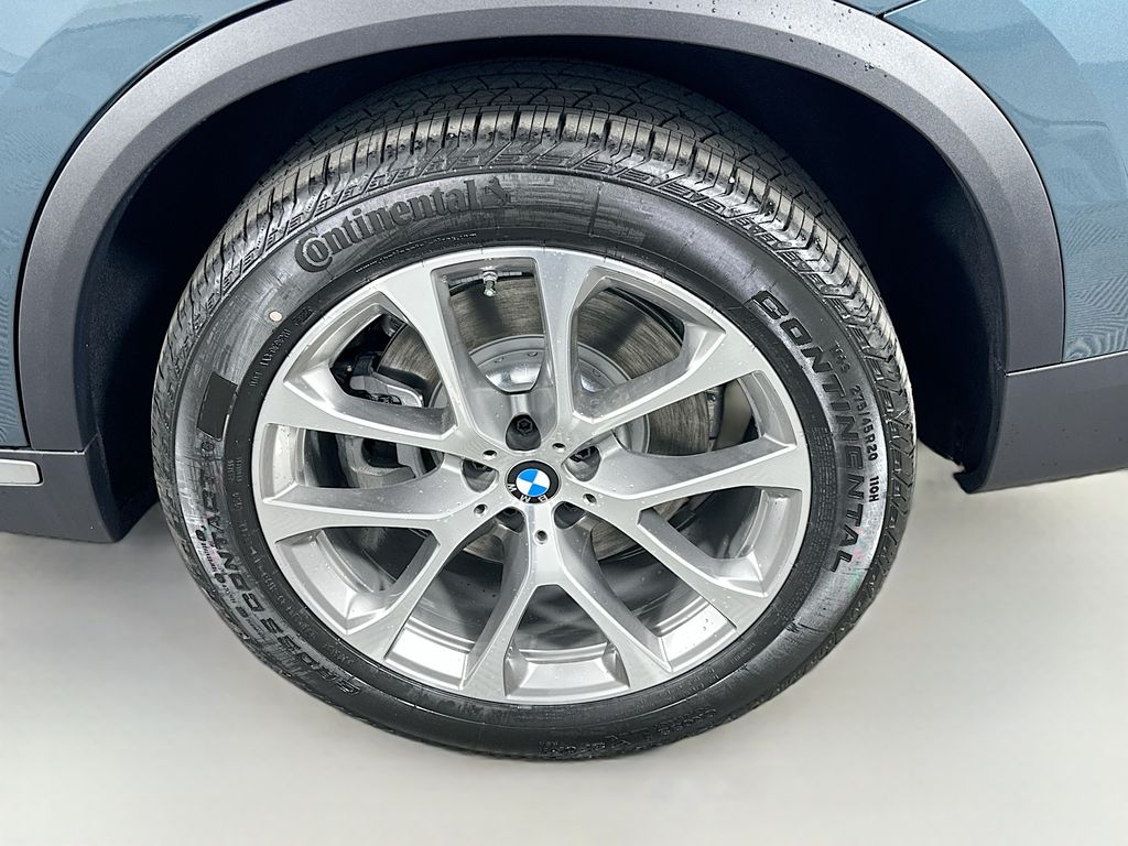 Thumbnail: 2026 BMW X5 - 23