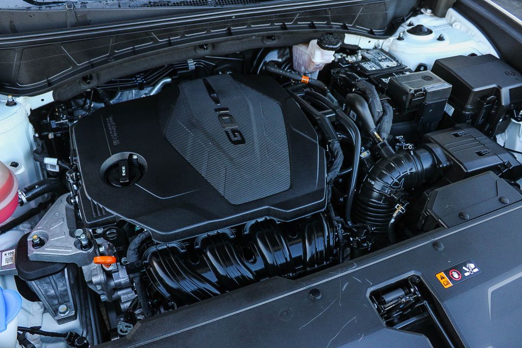 Certified Used 2024 White Hyundai SEL image 27