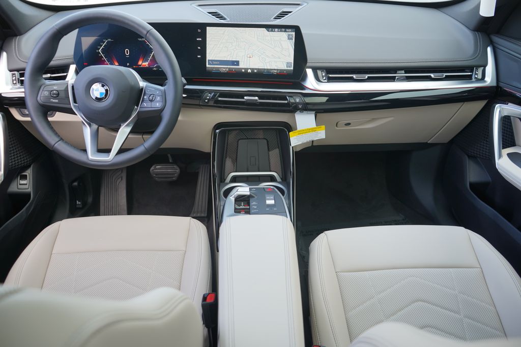 Thumbnail: 2025 BMW X1 - 12