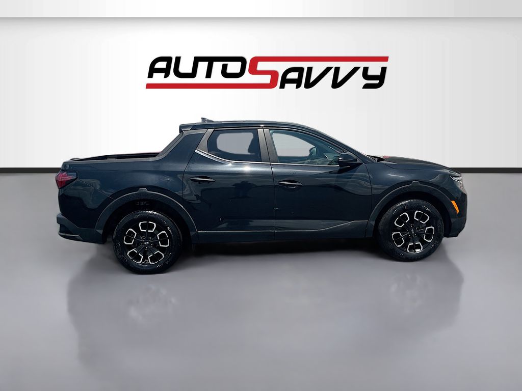 Used 2024 Black Hyundai SEL image 8