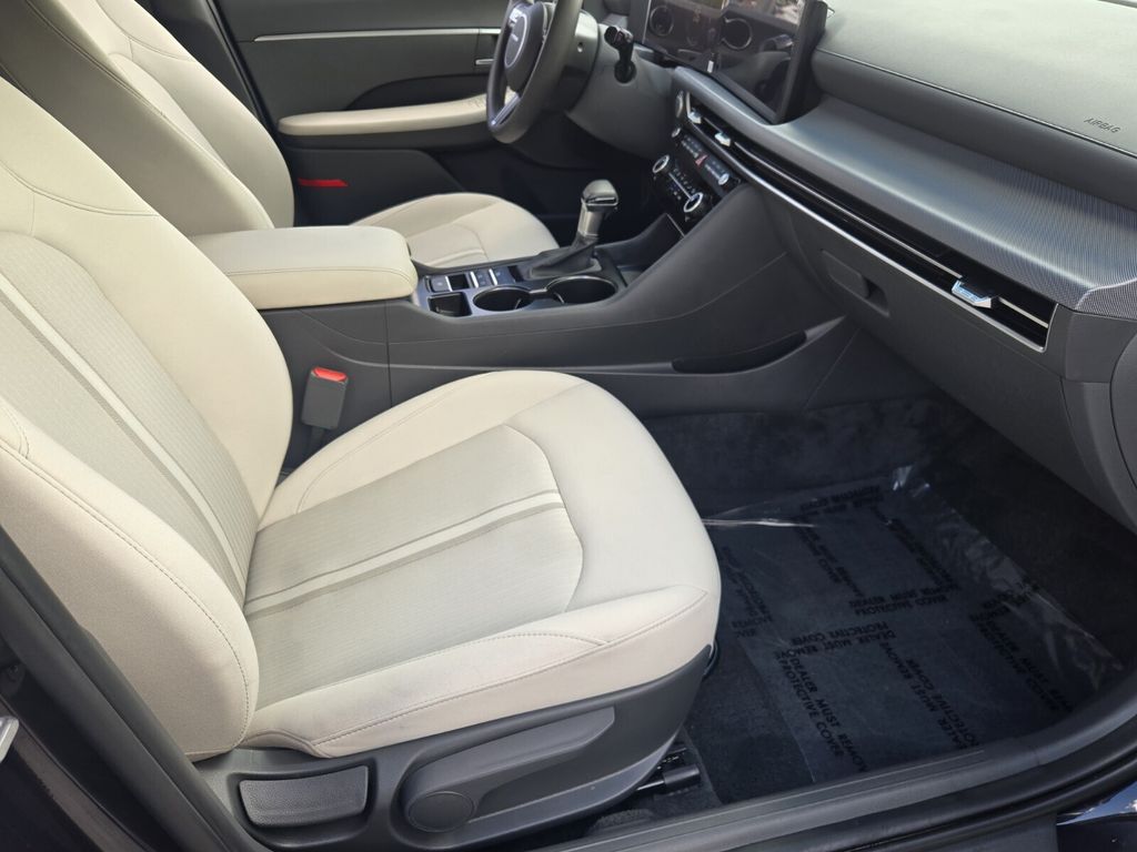 2025 Hyundai Sonata - $22,999