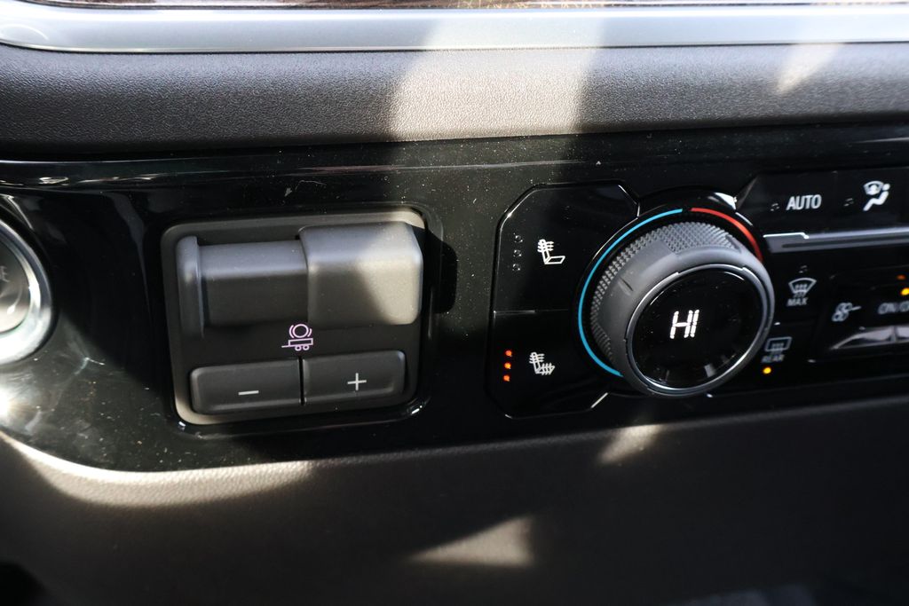 Thumbnail: 2026 Chevrolet Silverado 1500 - 30