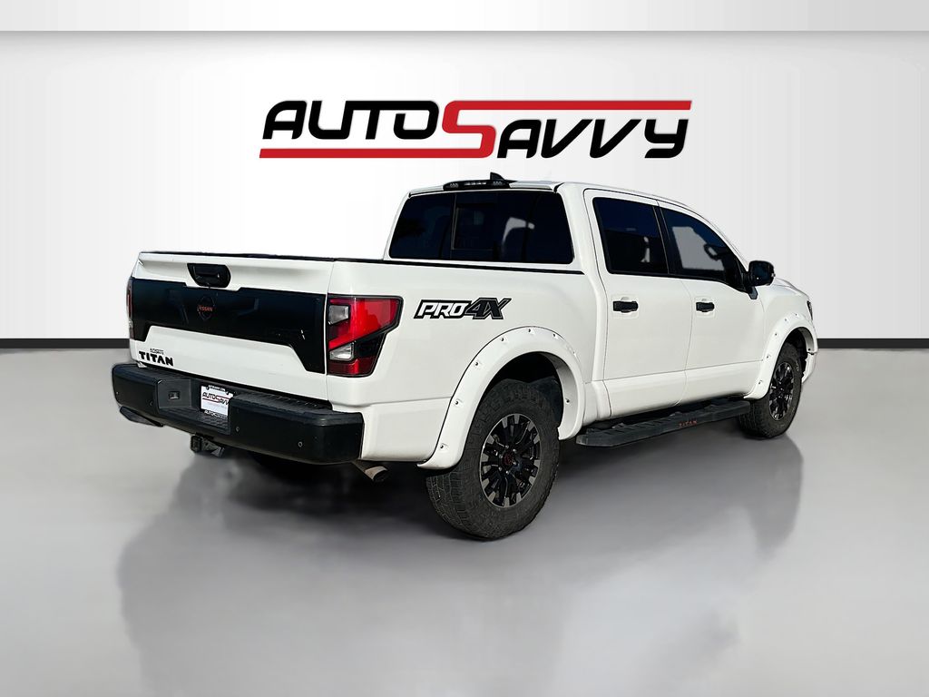 Used 2022 White Nissan PRO-4X image 7