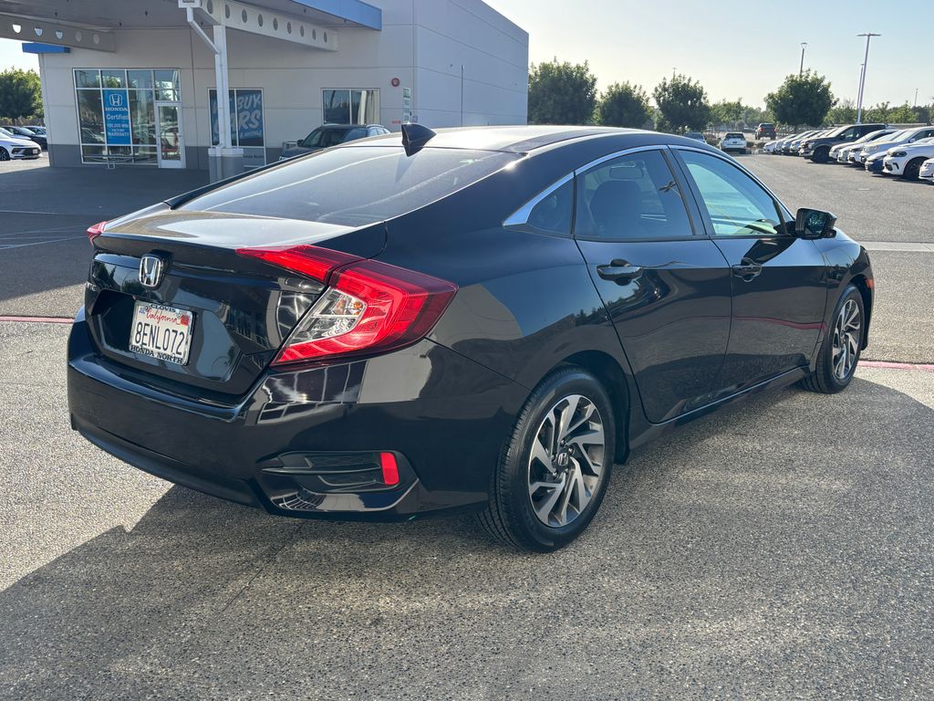 Thumbnail: 2018 Honda Civic - 5