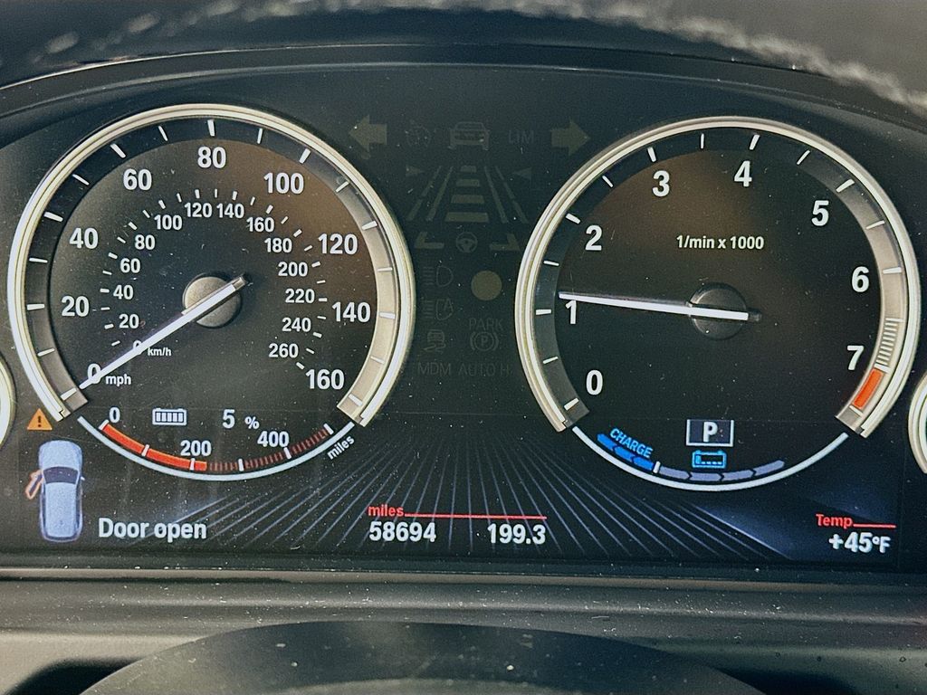 Thumbnail: 2016 BMW X5 - 12