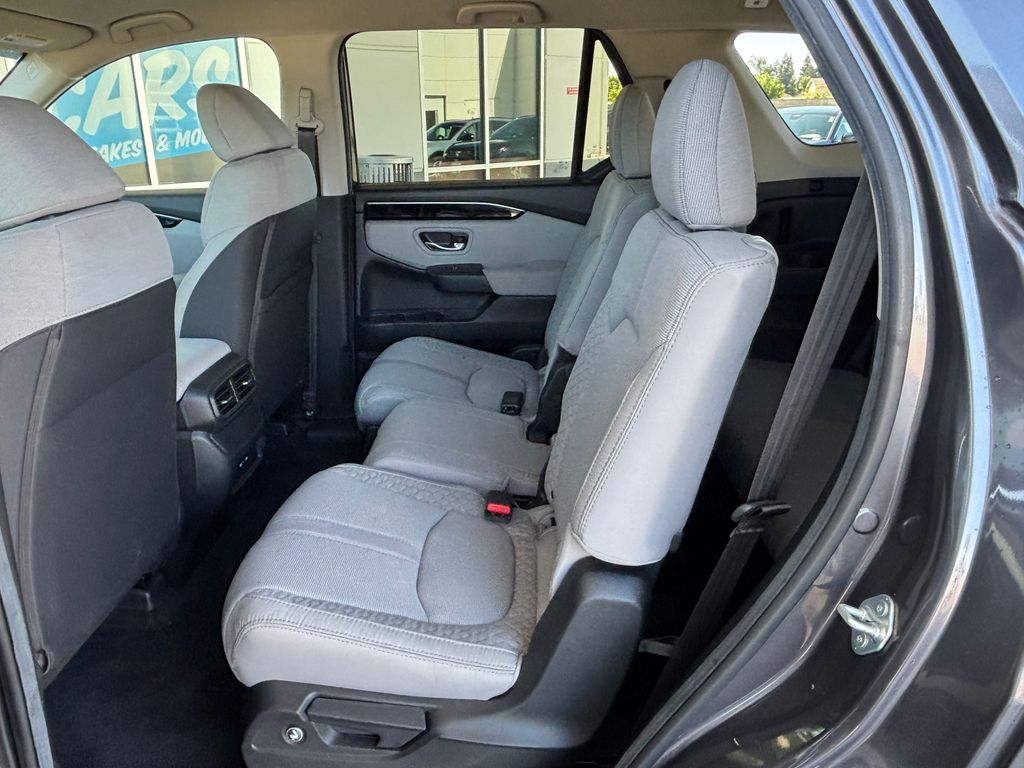 Thumbnail: 2024 Honda Pilot - 24