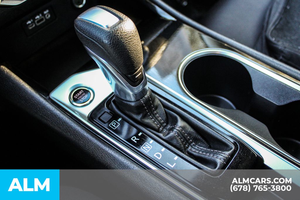 Used 2024 Silver Nissan 2.5 SV image 35
