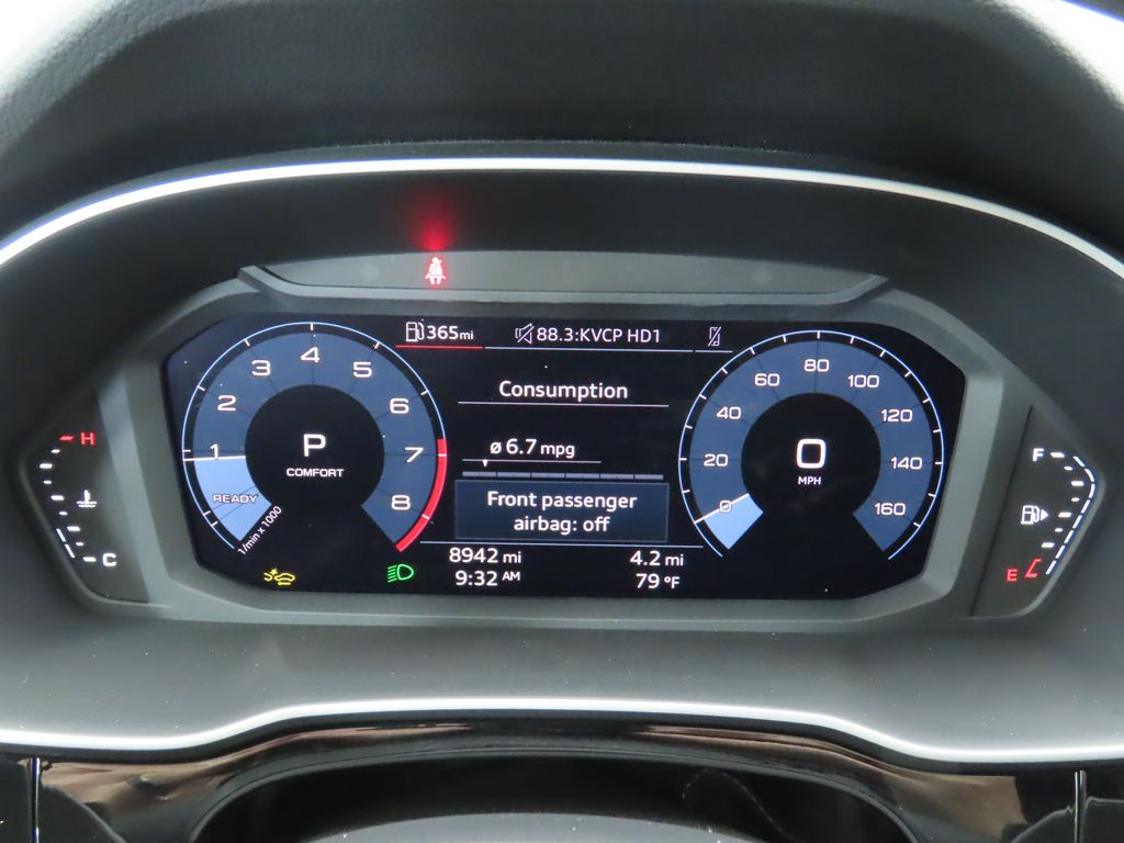 Thumbnail: 2025 Audi Q3 - 31