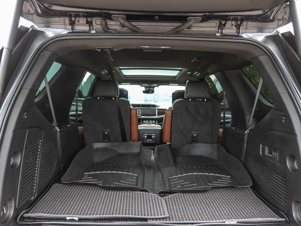 Thumbnail: 2023 GMC Yukon - 25