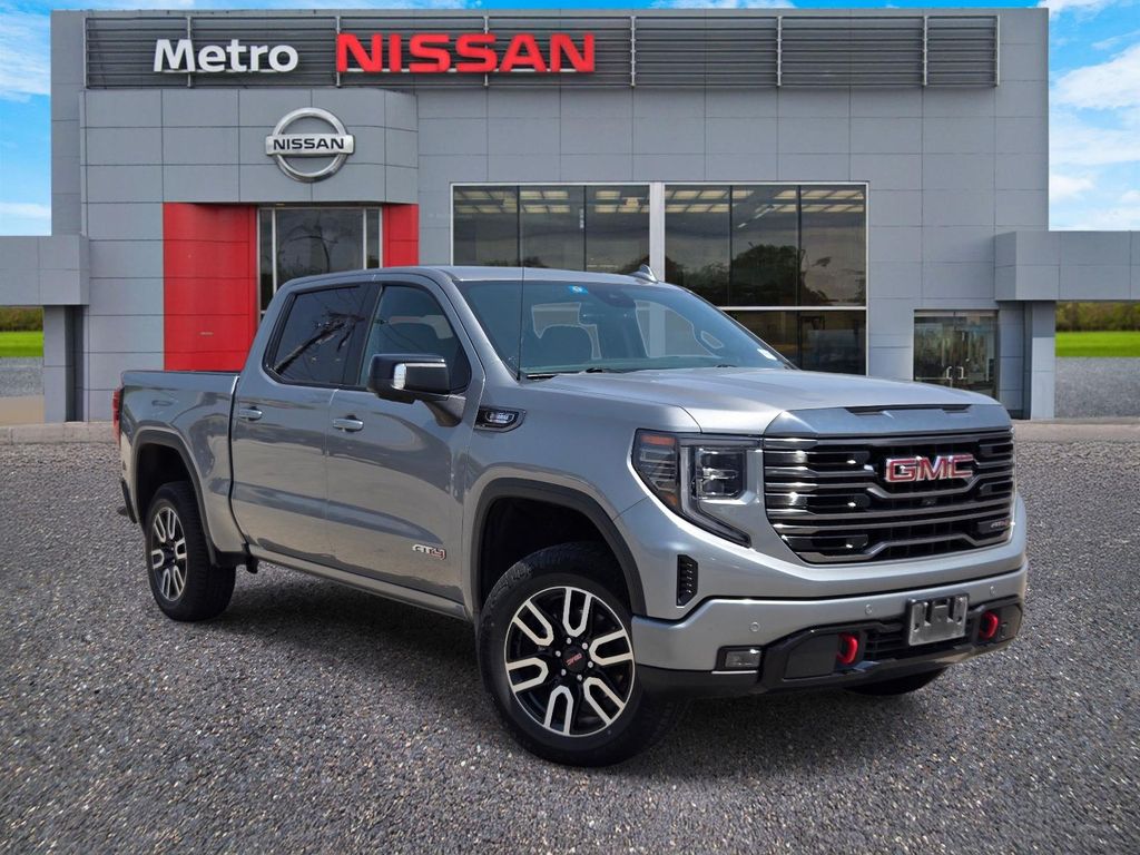 2023 GMC Sierra 1500 AT4