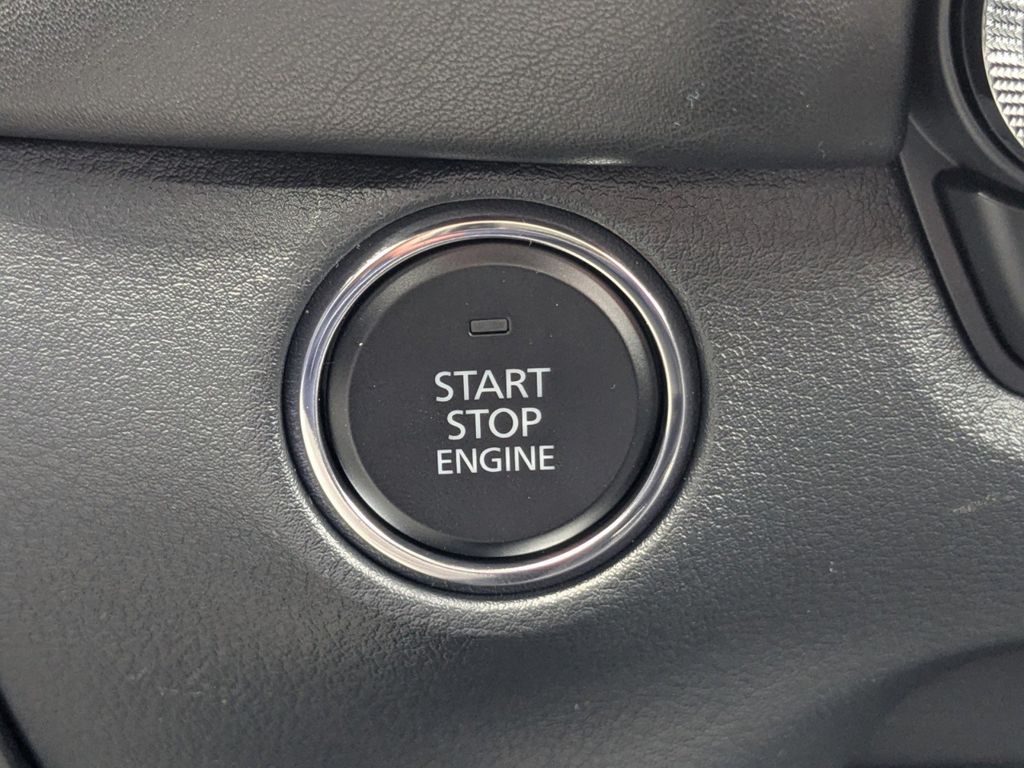 2025 Mazda CX-50 2.5 S Premium Plus