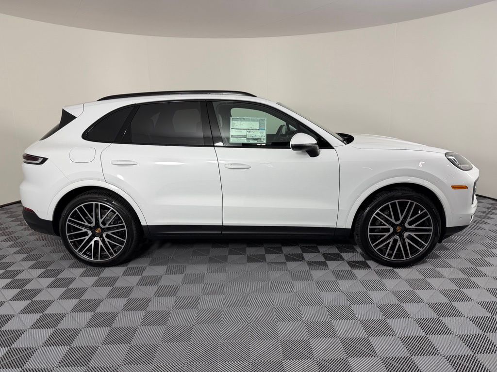 Thumbnail: 2026 Porsche Cayenne - 11